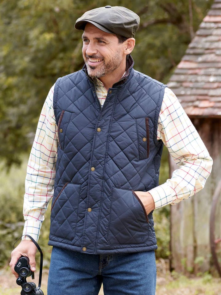 Men's Navy Vedoneire Quilted Gilet On Model