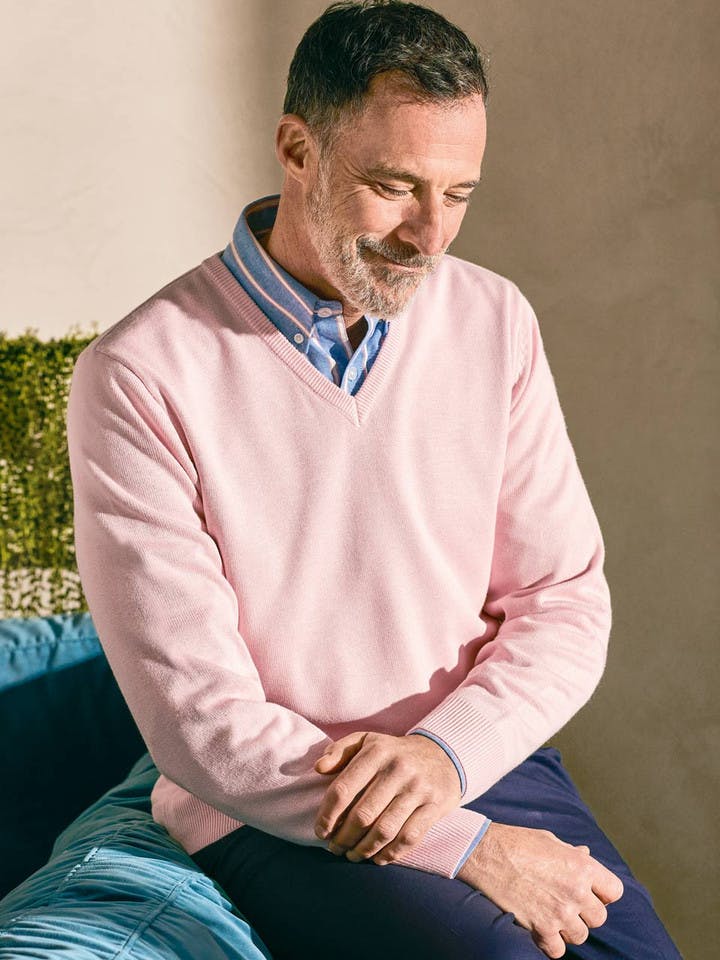 Men's Light Pink Coolmax® V-Neck Sweater